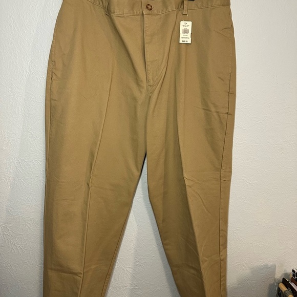 L.L. Bean Flannel Lined Men’s Khakis - Picture 2 of 4